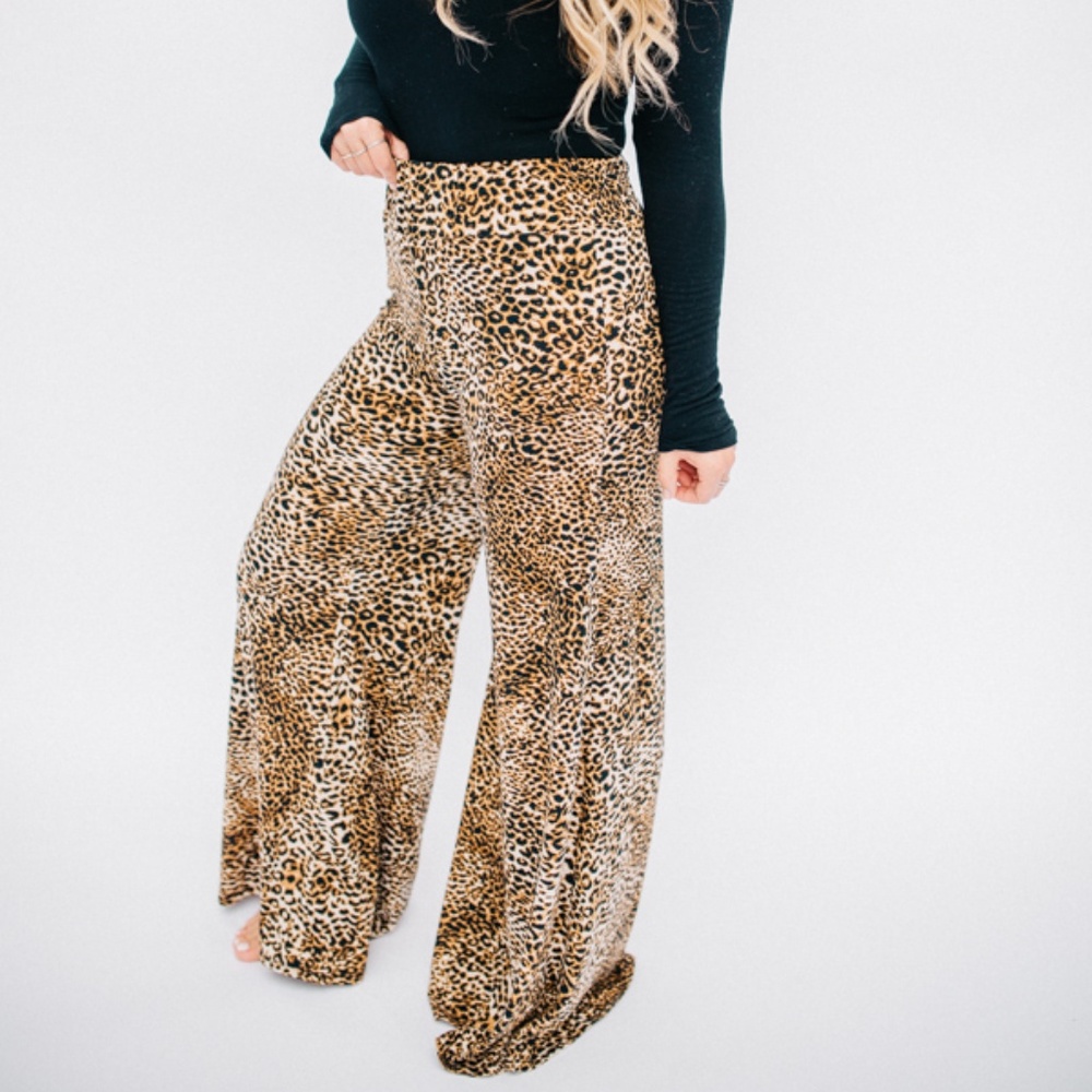 RAEN II - ANIMAL PRINT PANTS